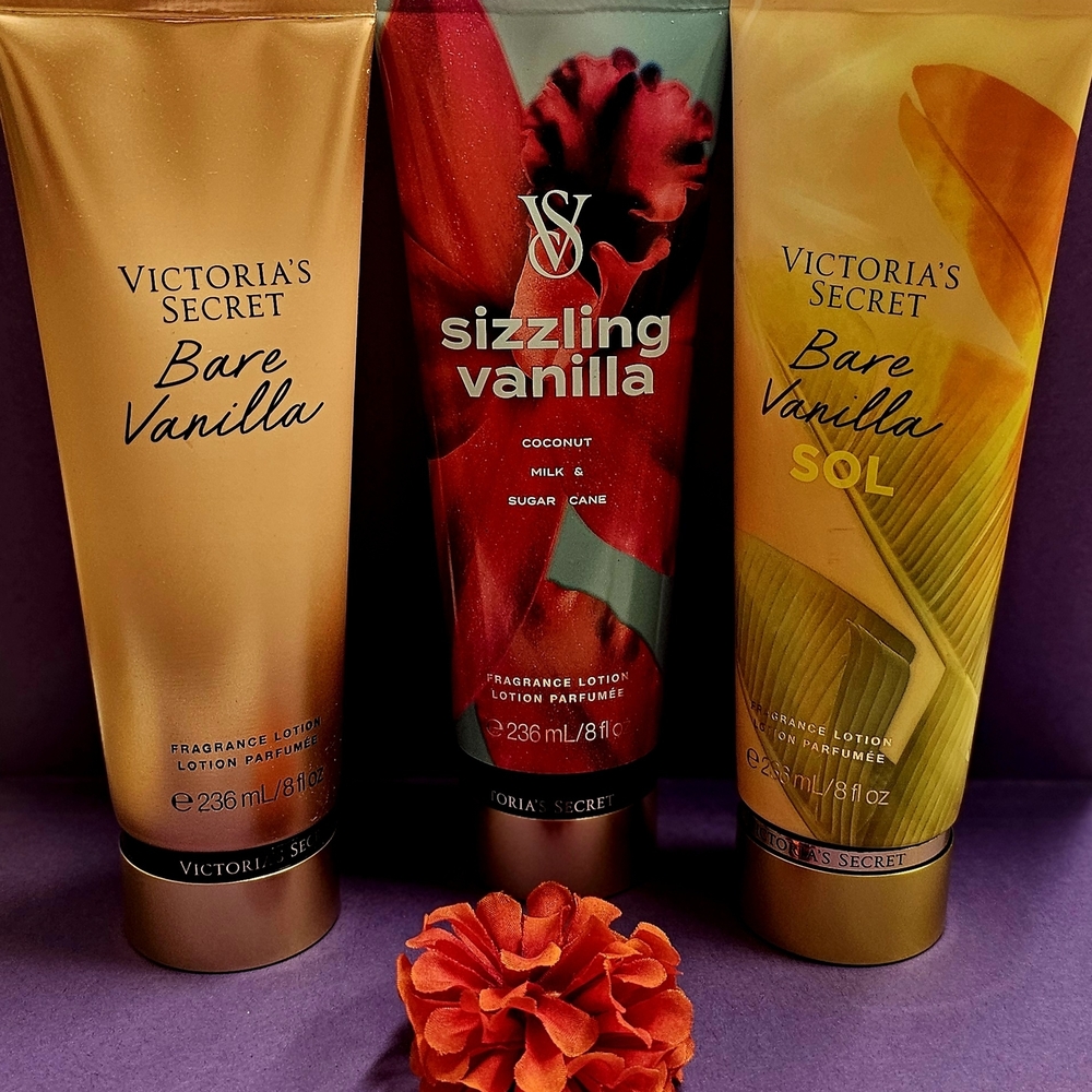 3 Victoria's Secret Vanilla Moisturizing Fragrance Body Lotion Set - Full Size